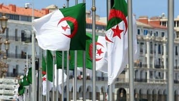 215 International Research Project for Algerian Researchers within Euro-Mediterranean Partnerships - Iqtissad Al Balad