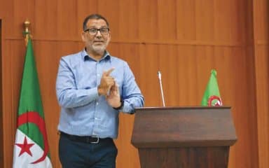 Abdelmalek Chetta, co-founder of Itihad.Group and startup accelerator, to Eco Times: "We select teams that invest their time before asking others to invest..."