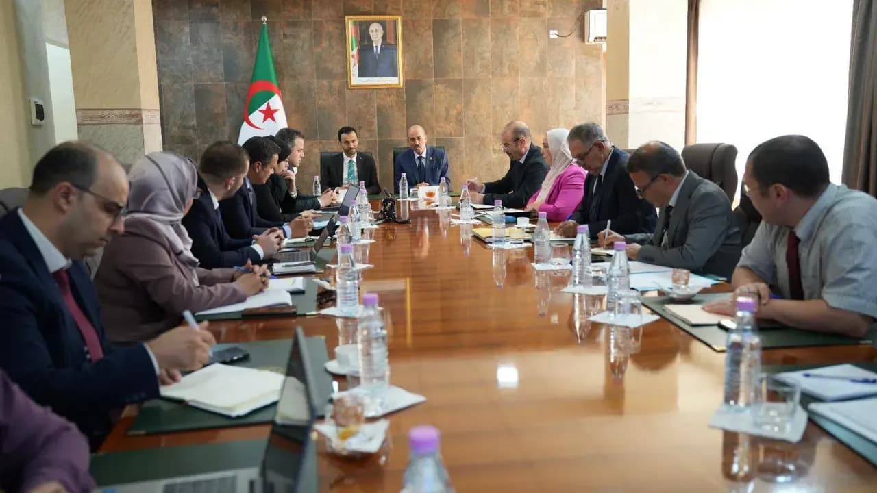 Agreement to Form a Joint Committee between the Industry and Knowledge Economy Sectors to Enhance Coordination