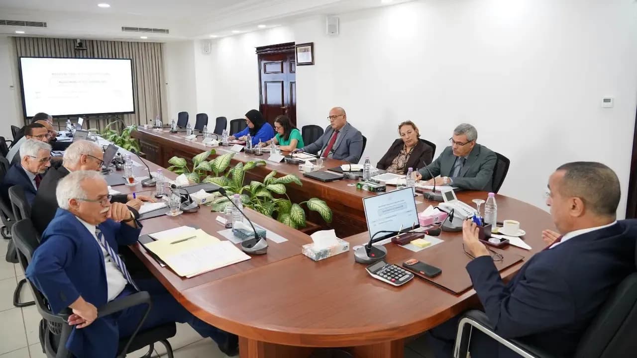 Ajjal chairs a meeting to follow up on gas consumption rationalization