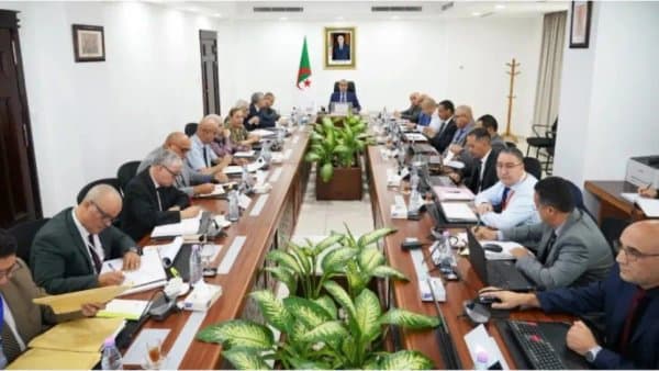 Ajjal chairs the meeting of the sectoral coordination committee