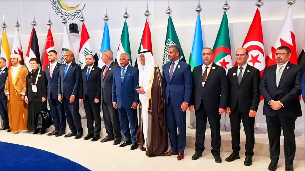 Algeria and Egypt Confirm the Importance of the Quadruple Electrical Connection Project