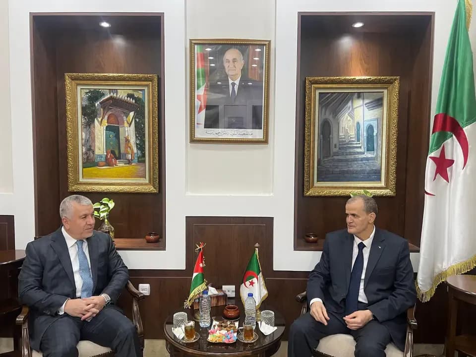 Algeria and Oman discuss enhancing trade exchange and agree to reactivate the Joint Business Council