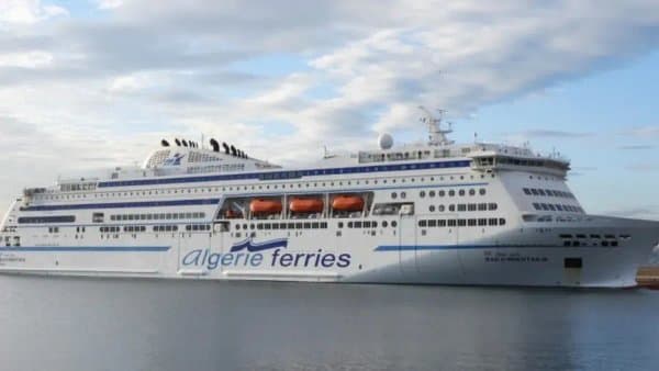 "Algerie Ferries" opens bookings for fall and winter flights