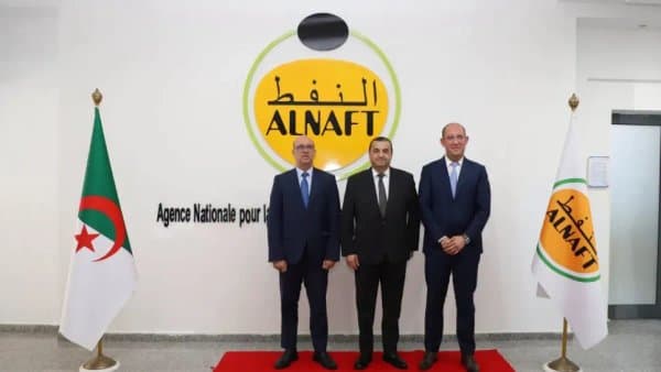 Arqab oversees the inauguration ceremony of the new president of the National Agency for the Valorization of Hydrocarbon Resources