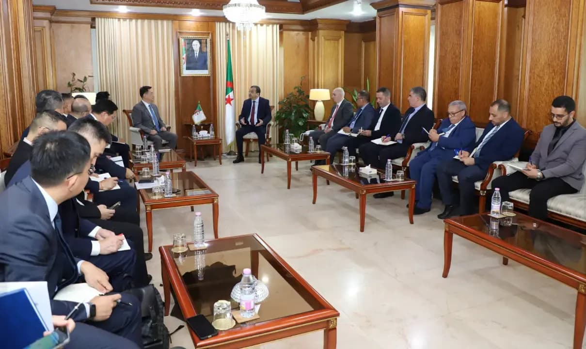 Arqab Receives Delegation from Chinese Steel Group 'Baowu'