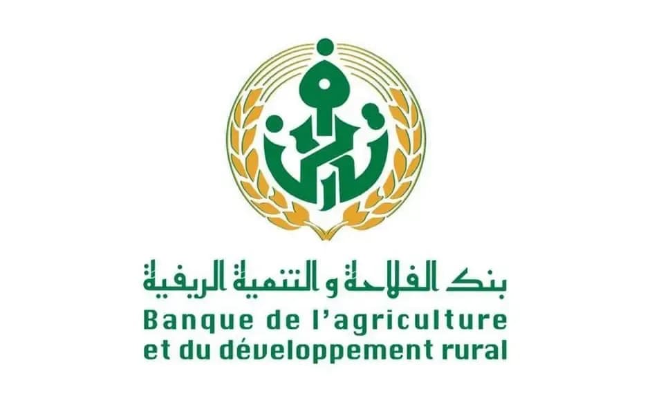 Badr Bank launches a loan to finance the acquisition of new buses for passenger transport