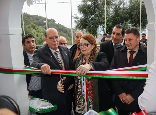 Béjaïa: Ms. Medahi inaugurates several tourist facilities and inspects several investment projects