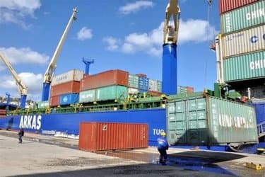 Commercial ports move to avoid congestion and overcrowding