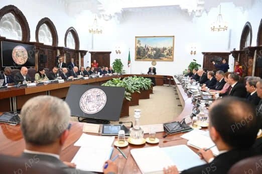 Consumer protection associations commend the President's decision regarding the renewal of the bus fleet