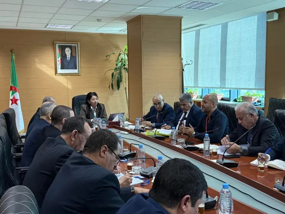 Coordinating meeting with sugar and cooking oil producers in preparation for the holy month of Ramadan