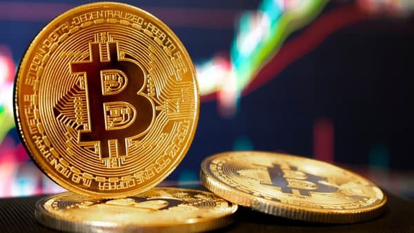 Decentralized finance platforms lose $13 billion in one month - Iqtissad Al Balad