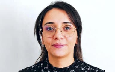 Dr. Louiza Larbi, researcher in materials chemistry and energy storage systems (batteries): "I wish to put my expertise at the service of skills development"