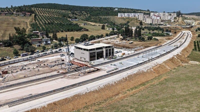 Eastern Mining Line: Acceleration of Works and Installation of Pillars with Advanced Engineering Techniques