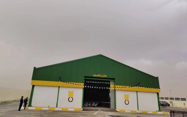 El Meniaa: Reception of five grain storage centers