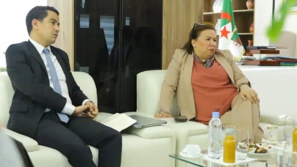 Erhab meets with Fiat company officials