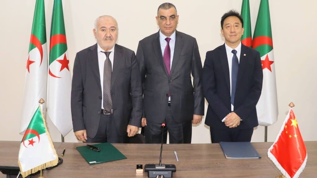 Establishment of a Joint Algerian-Chinese Company for Port Dredging Works