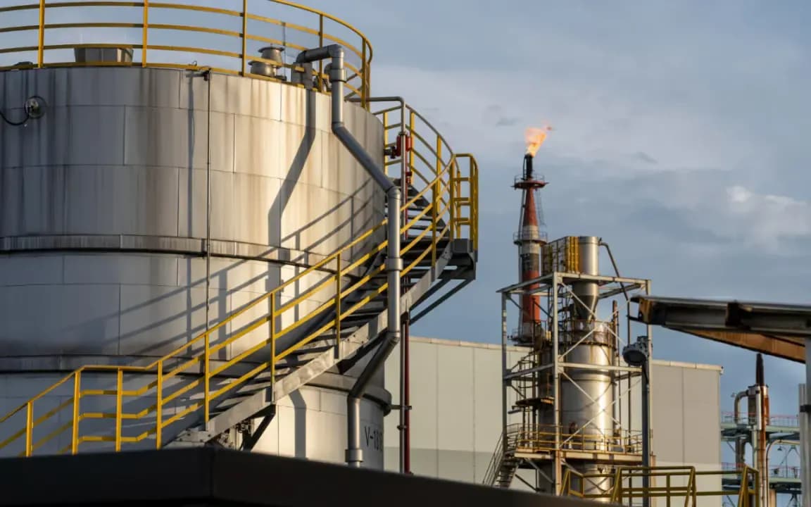 From the twilight of dependence to the dawn of refining: Africa's oil is awakening