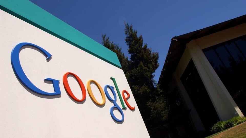 "Google" celebrates 2025 with its best performance on Wall Street in over a decade - Iqtissad Al Balad