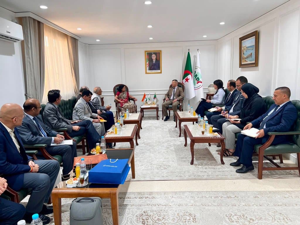 Indian 'Jindal Saw' Shows Interest in Establishing Steel Pipe Factory in Algeria