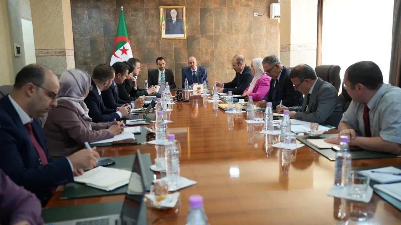 Industry and Knowledge Economy Agree to Form Joint Committee to Enhance Coordination