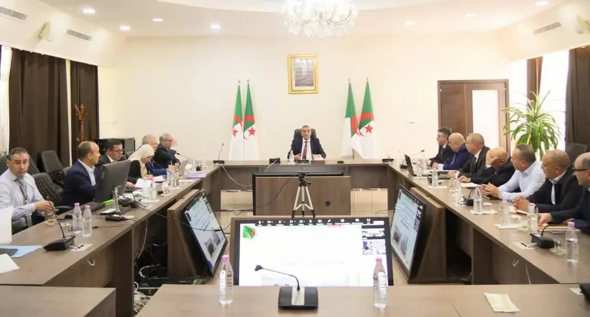 Instructions to Accelerate the Progress of the Eastern Mining Line