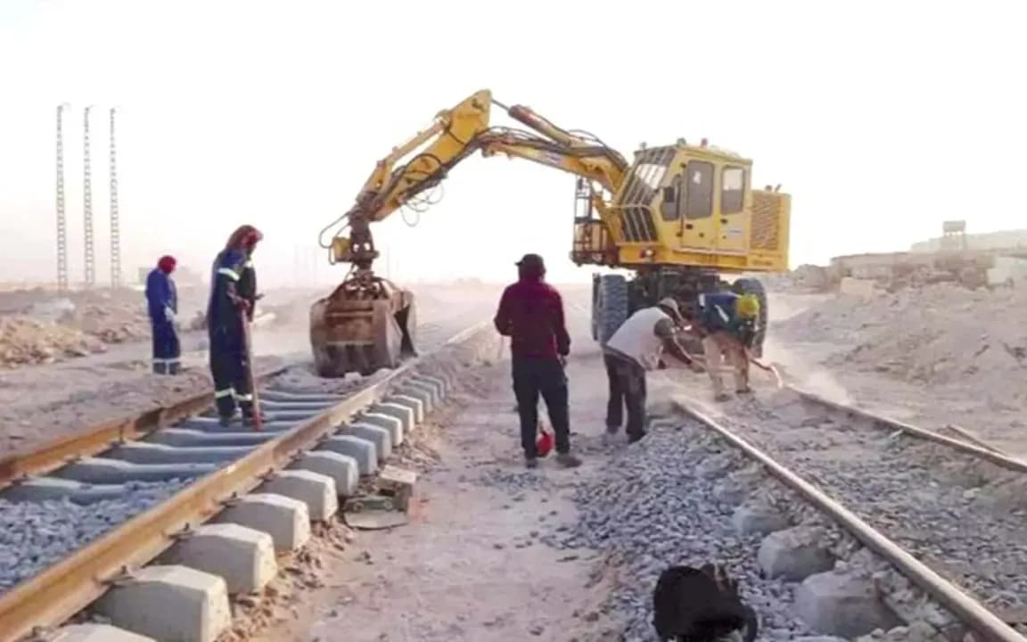 Iron, phosphate and rail: The President of the Republic accelerates the projects