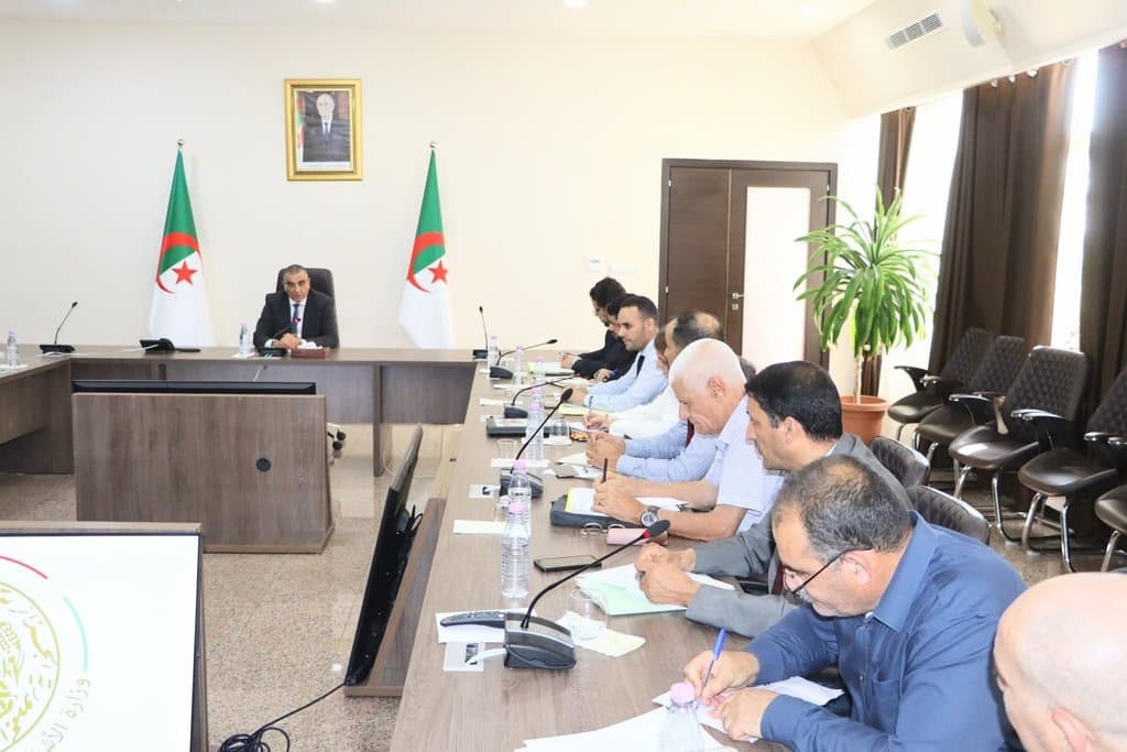 Jalawi chairs meeting of the committee responsible for following up on the Laghouat – Ghardaïa railway project