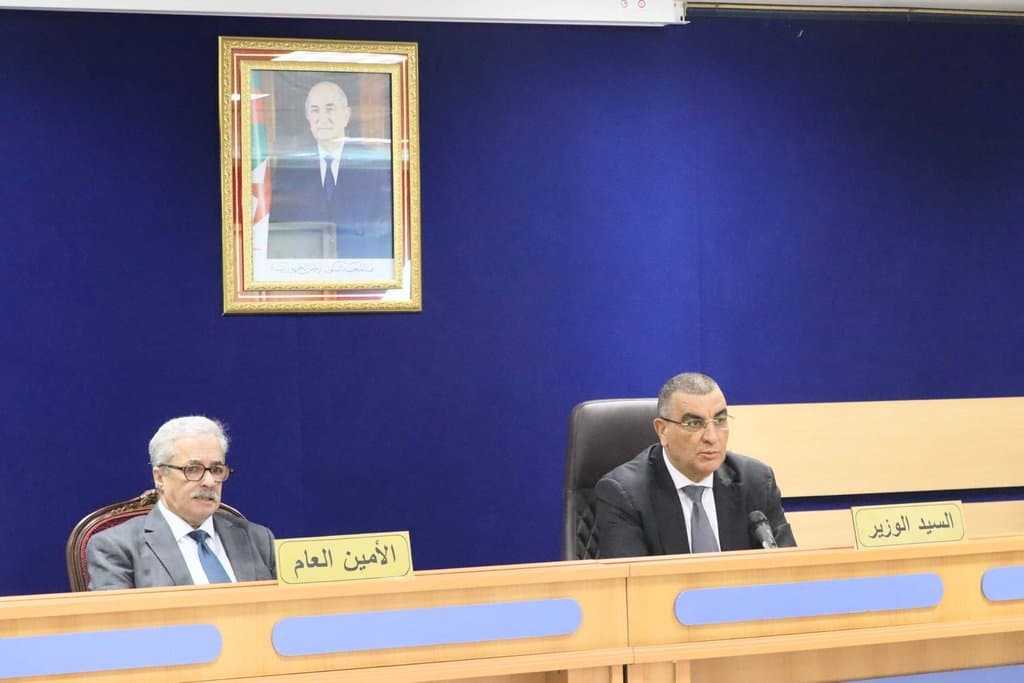 Jalawi holds a regional meeting with public works directors