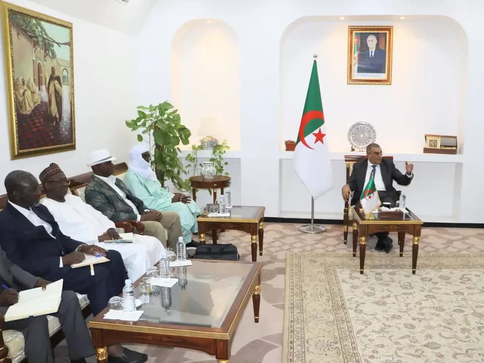 Jalawi receives a delegation from the Nigerien equipment and infrastructure sector