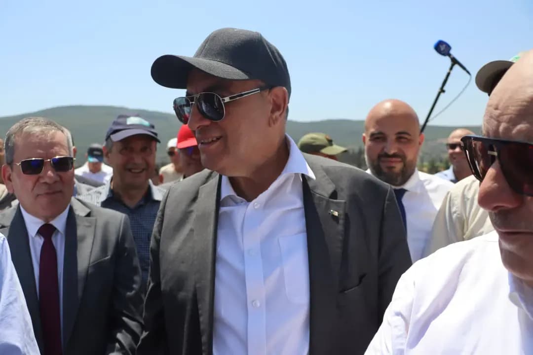 Jlaoui inspects the construction work of the mining dock at Annaba port