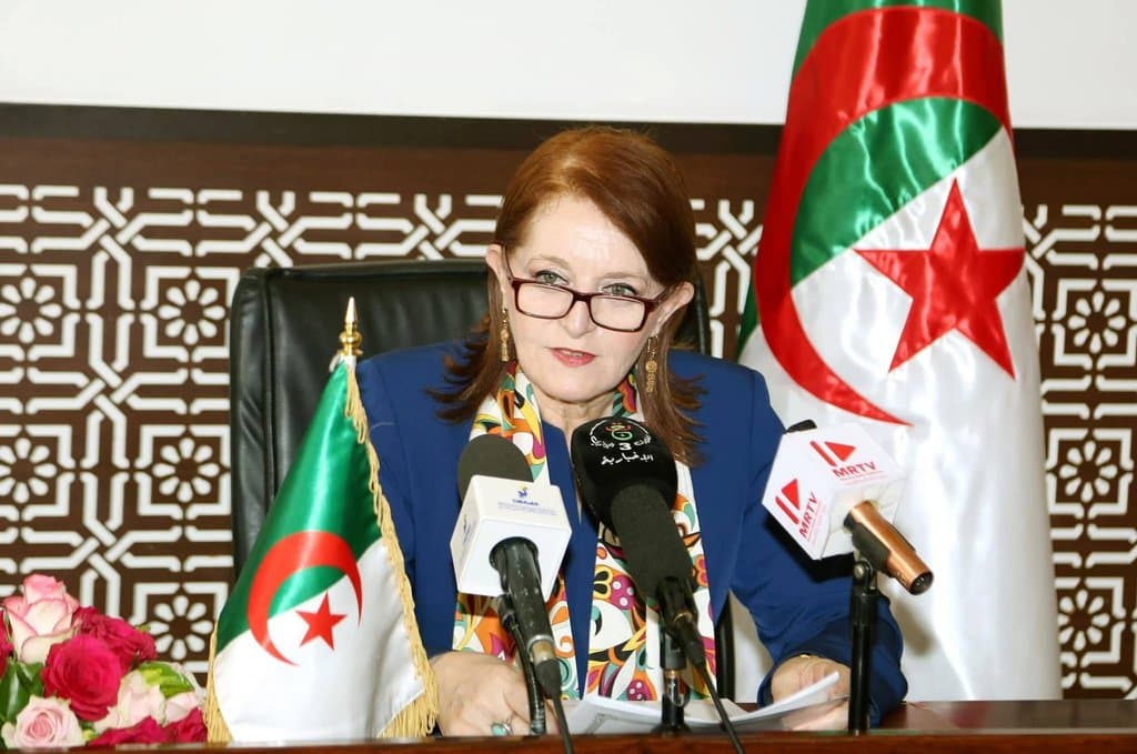 Medahi calls for intensifying partnership between Algeria and Chad in tourism promotion and training - Iqtissad Al Balad