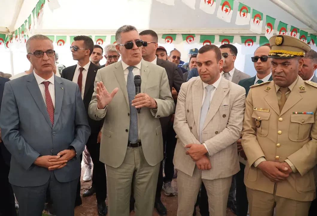 Mr. Bouzguza supervises a working session to assess the state of the irrigation sector in Batna Province