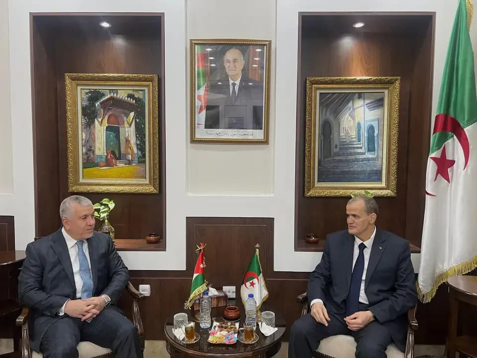 Mr. Rzig discusses with the Ambassador of Jordan the reactivation of the Algerian-Jordanian Business Council