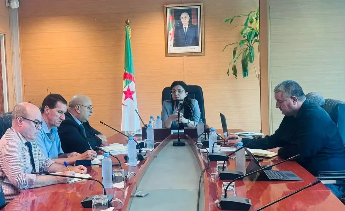 Ms. Abdel Latif Issues Instructions to Ensure Continuity of Supply to Citizens in Areas Affected by Fires