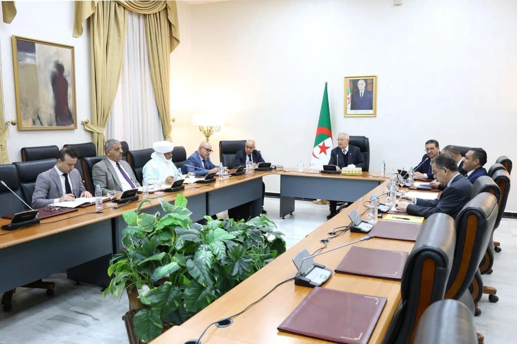 Nasri Chairs Meeting of the People's National Assembly Bureau