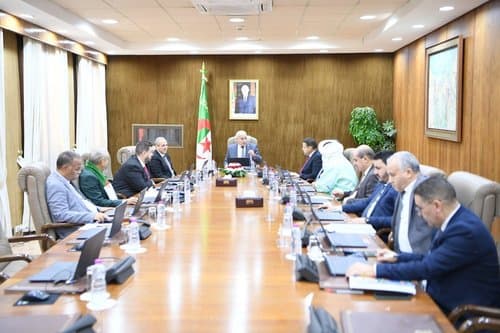 National People's Council Office Studies Proposed Amendments to Road Traffic Law Project