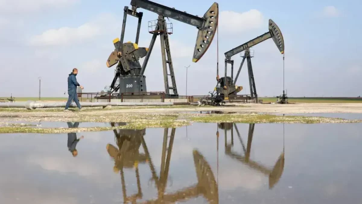 Oil prices continue to rise
