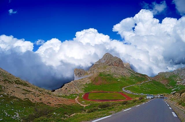 Ouacif (Tizi-Ouzou): Aswel or the fairy peaks of Djurdjura