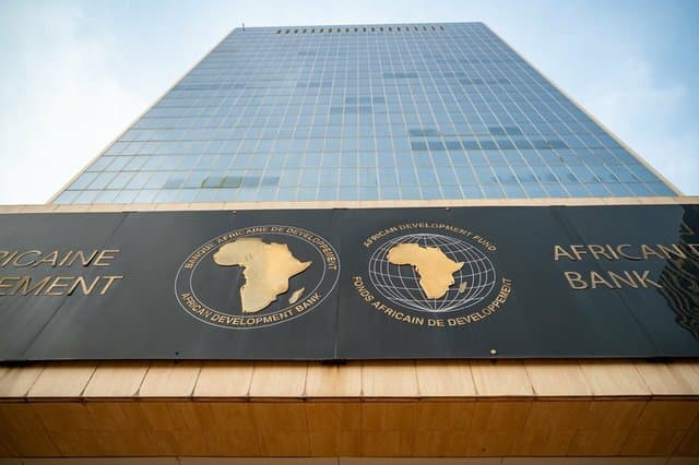 Partnership in favor of key sectors in Africa: The AfDB and the Italian government sign a co-financing agreement