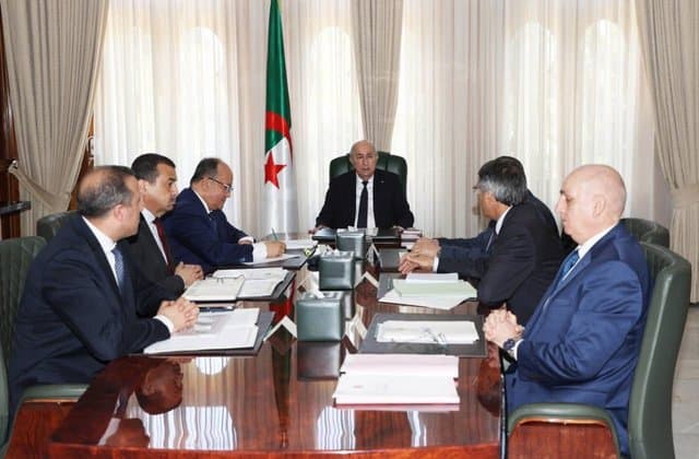President Tebboune chairs a working meeting dedicated to structured projects in the hydrocarbons sector - Iqtissad Al Balad