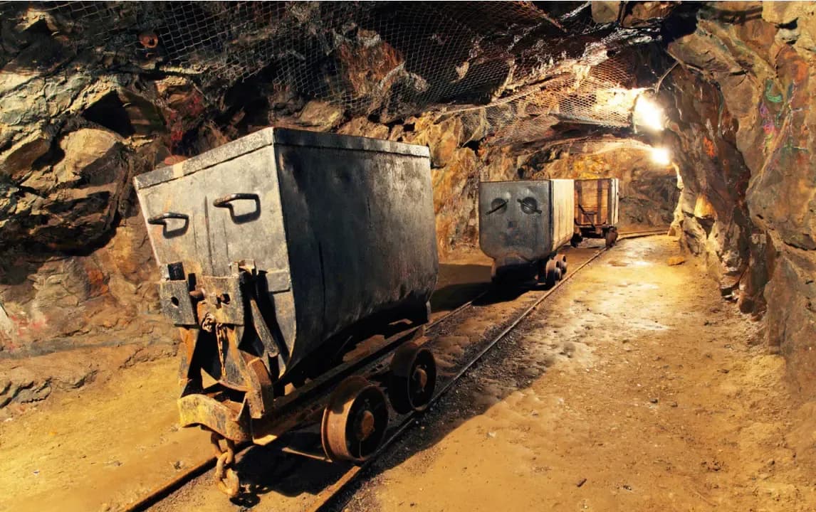 President Tebboune emphasizes the launch of the zinc and lead mine in Oued Amezour