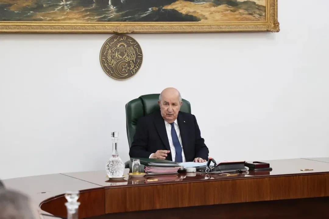 President Tebboune sends his greetings to the workers in the finance sector