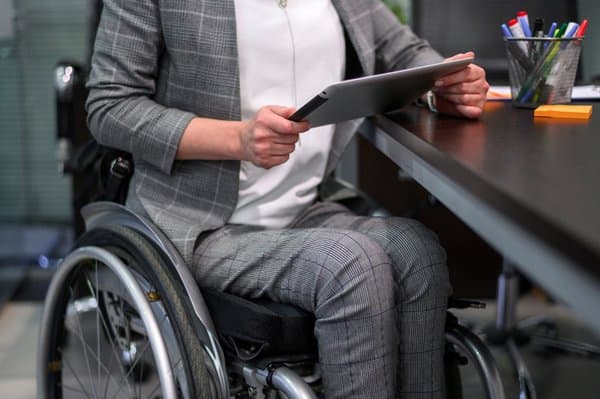 Professional integration of people with specific needs: An executive decree is being prepared