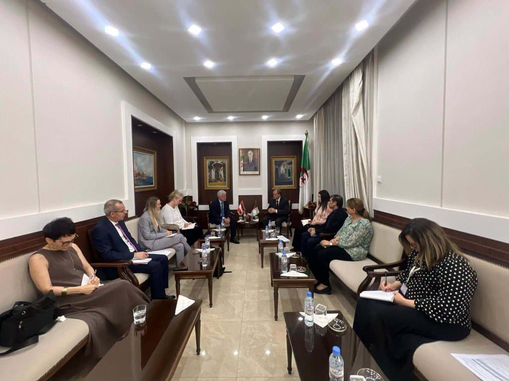 Rzig discusses expanding the presence of Algerian products in the Austrian market