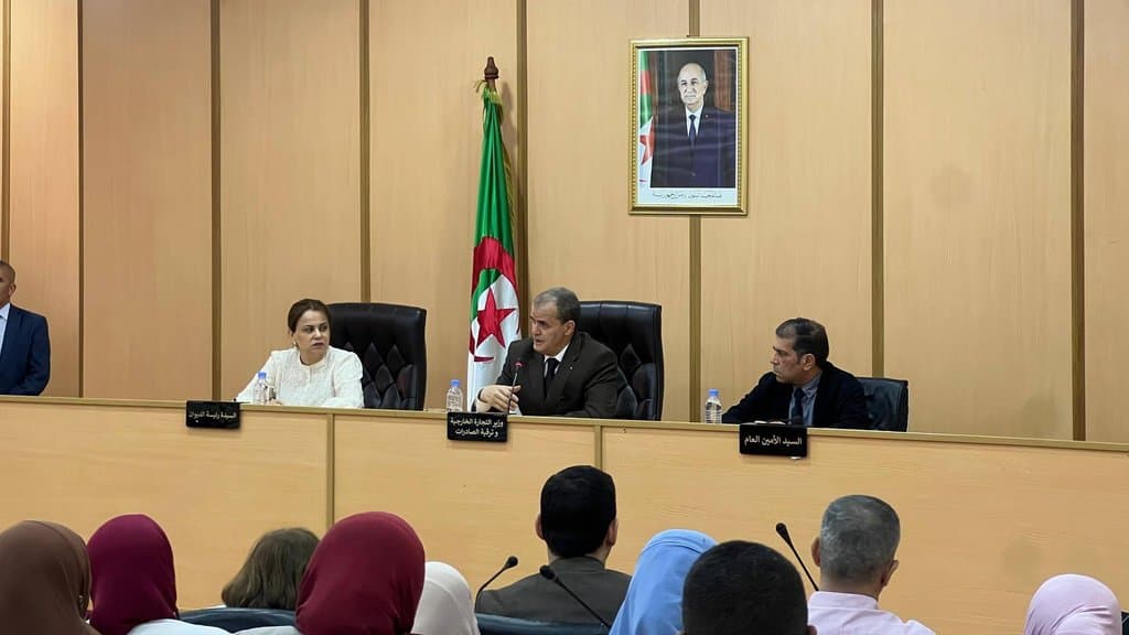 Rzig praises the efforts of sector employees and calls for strengthening teamwork