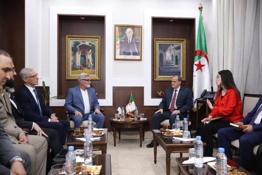 Rziq Receives Delegation from American Global Company 'Skechers'