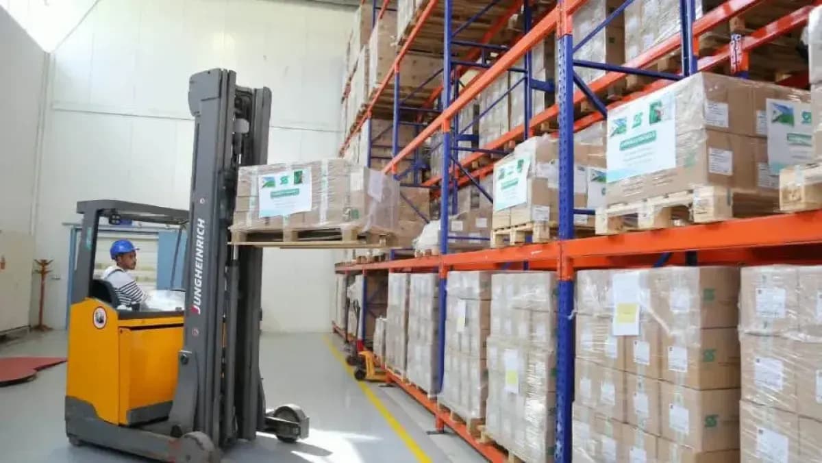 "Saïdal" exports a shipment of medicines to this country