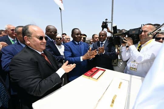 Saifi Gharib oversees the laying of the foundation stone for the Algerian-Chadian solidarity power plant in N'Djamena