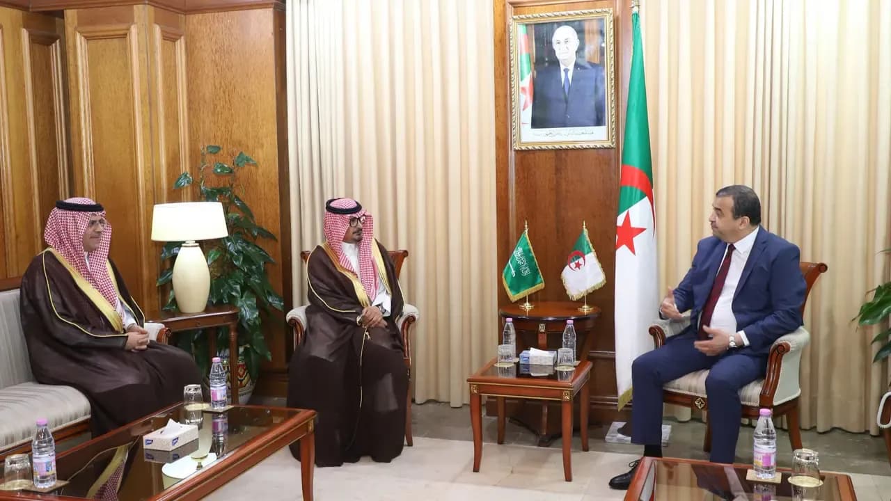 Saudi Abunayyan Group plans to establish an industrial center and academy for energy and water in Algeria